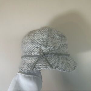 Scala Pronto Wool Blend Gray Round‎ Hat Women's Knit
